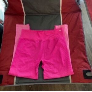 Vs pink leggings